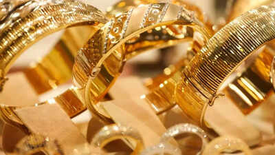 सोन्या चांदीच्या भावात झाली मोठी घसरण आज खरेदी करा gold rate today